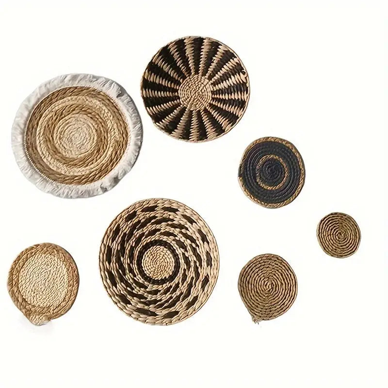 Bohemian Chic Wall Basket Set - 7pcs Handcrafted Woven Sea Grass Decor - Perfect for Eco-Friendly Wall Art & Home