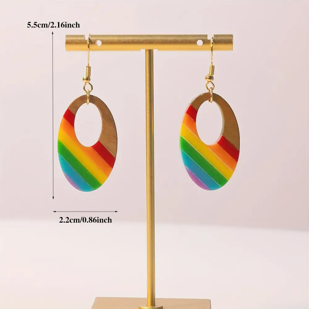 Chic Hollow Oval Resin & Wood Dangle Earrings - Nickel-Free Copper Hooks Perfect for All Occasions - Colorful - Earrings