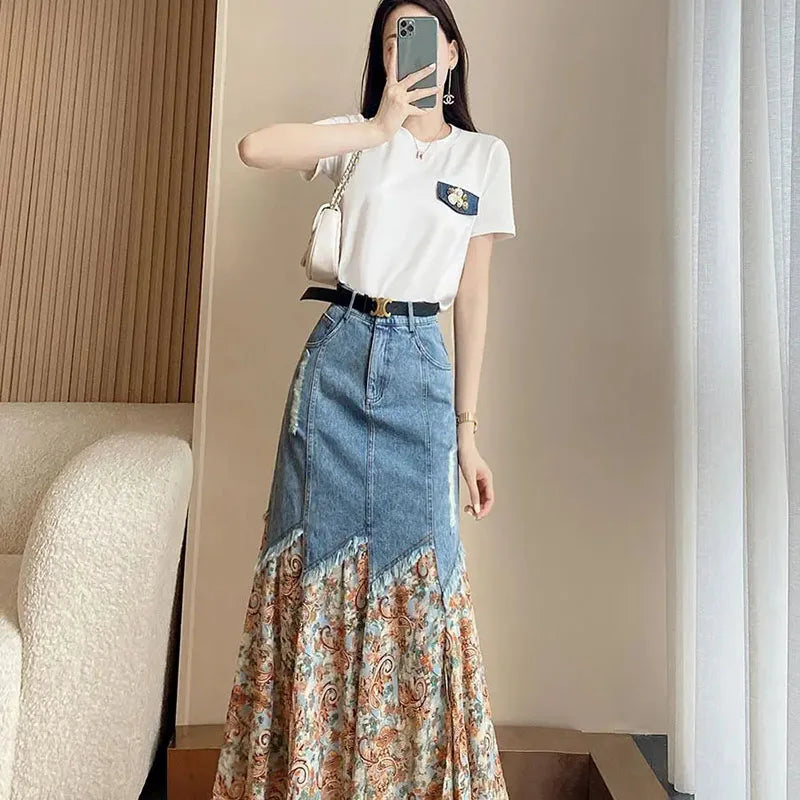 Women’s Loose-Fit Spliced Denim Skirt - Sweet Comfortable and Fashion-Forward Slim Fit Design for Everyday Wear - Midi
