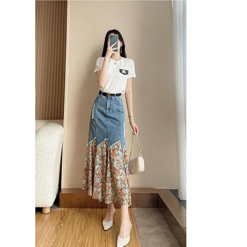 Women’s Loose-Fit Spliced Denim Skirt - Sweet Comfortable and Fashion-Forward Slim Fit Design for Everyday Wear - Midi