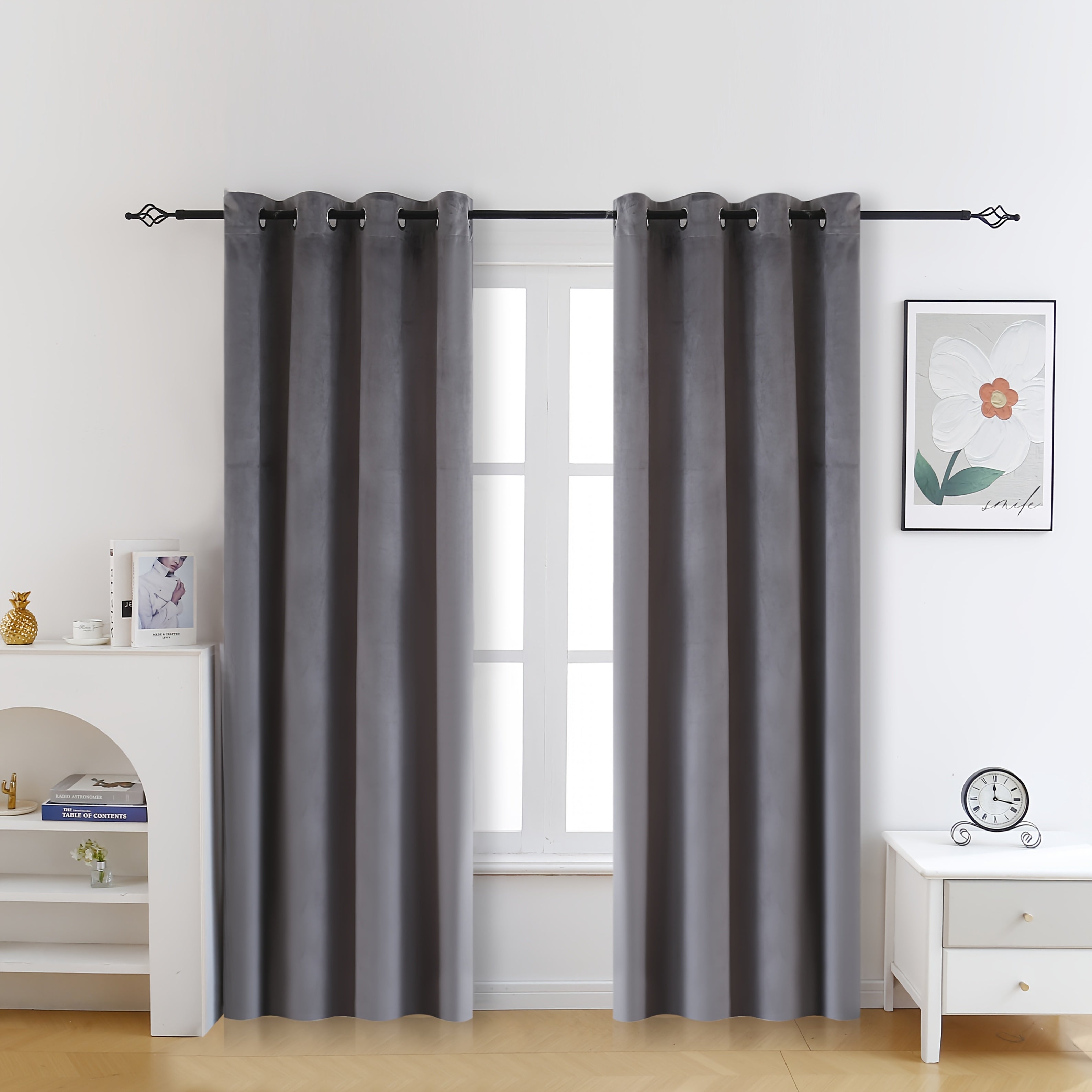 2pcs/1set Velvet Fabric Semi-Blackout Warm and Insulating Curtains Suitable for Bedroom Living Room and Other