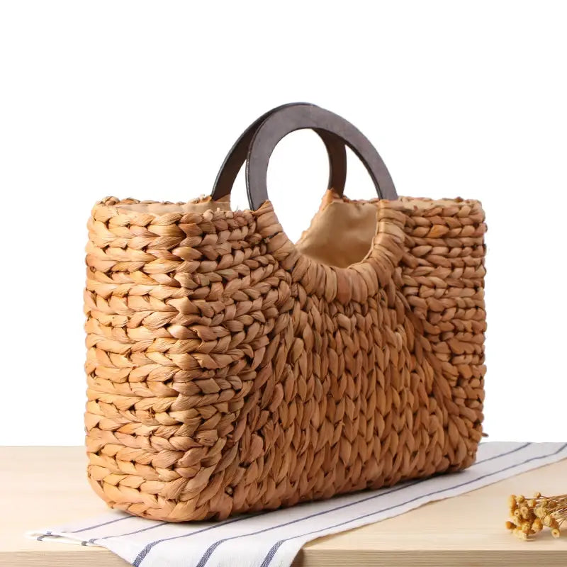 Summer Beach Bag Handmade Rattan Straw Ladies Handbag Simple Straw Women’s Large Capacity Tote Bags Women Travel
