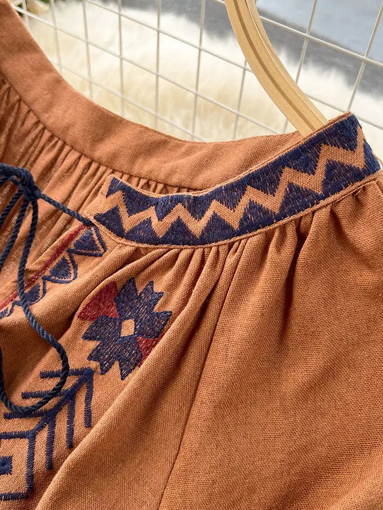 Women Bohemian Vacation Dress Travel Wear Sweet Western-style Embroidery Loose Waist Large Hem Midi Length Vestidos