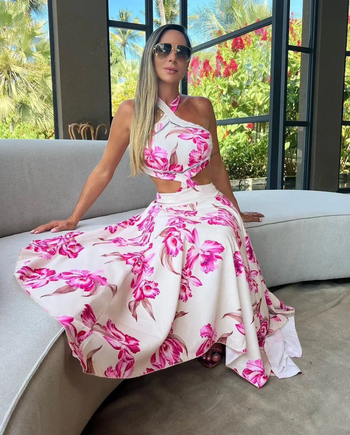 New Bohemian Sexy Printed Women Dresses Halter Sleeveless Backless Naked Waist Long Dress Fashion Summer Beach Holiday