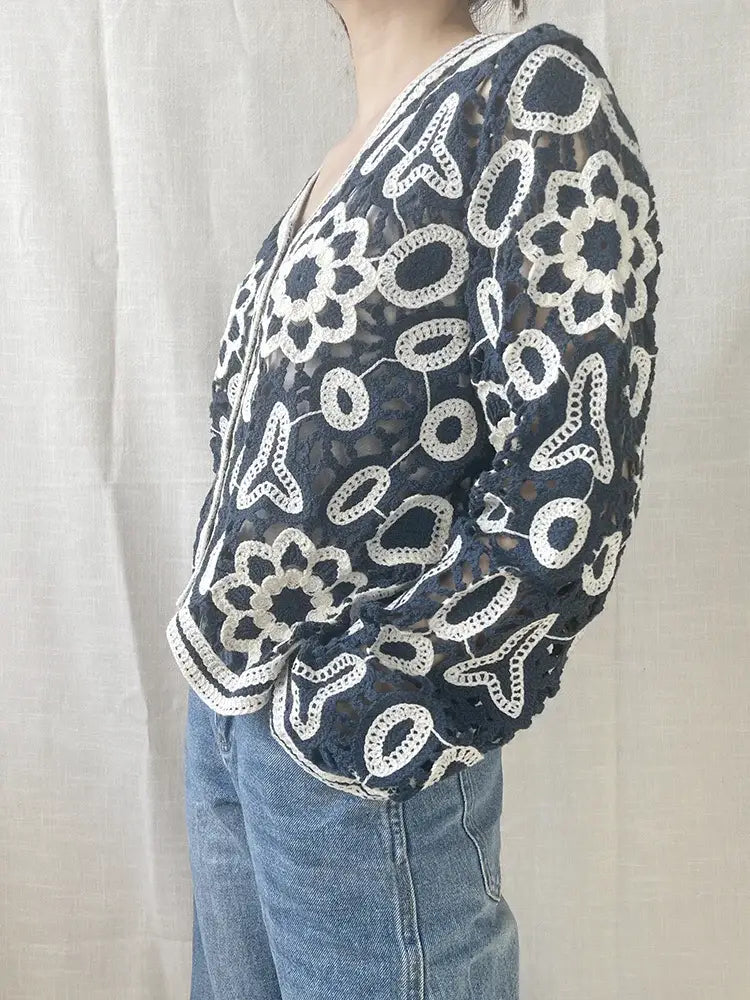 Floral Crocheted Bolero Cardigan Flower Lace Knitted Short Jacket Boho Crop Sweater Tops V-Neck Autumn/Spring Woman