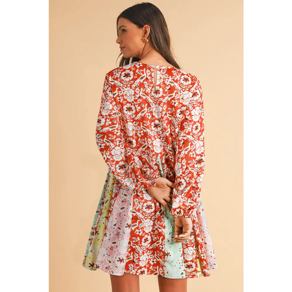 Elegant Red Boho Floral Patchwork Dress with Long Sleeves and Pleats - Perfect for Any Season - Short Dresses