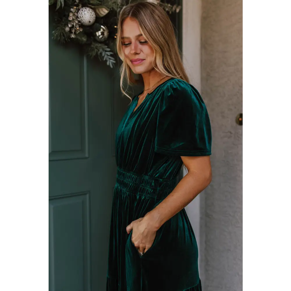 Evergreen Velvet Maxi Dress with Puff Short Sleeves and Smocked Waist - Elegant Tiered Design for Formal Events