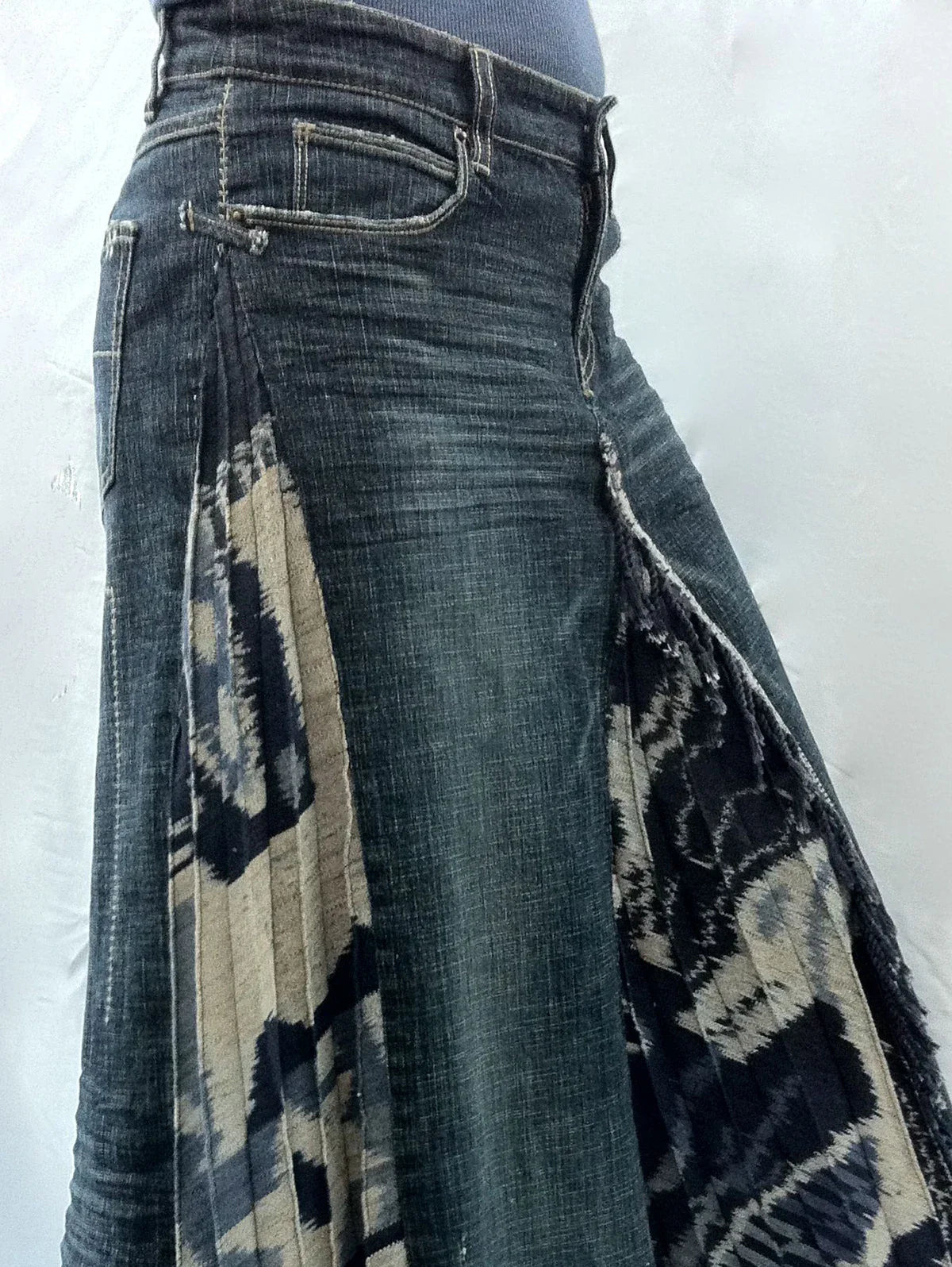 High Waist Patchwork Pleated Denim Midi Skirt for Women - Vintage A-Line Streetwear Fashion Chic and Loose Fit - Maxi