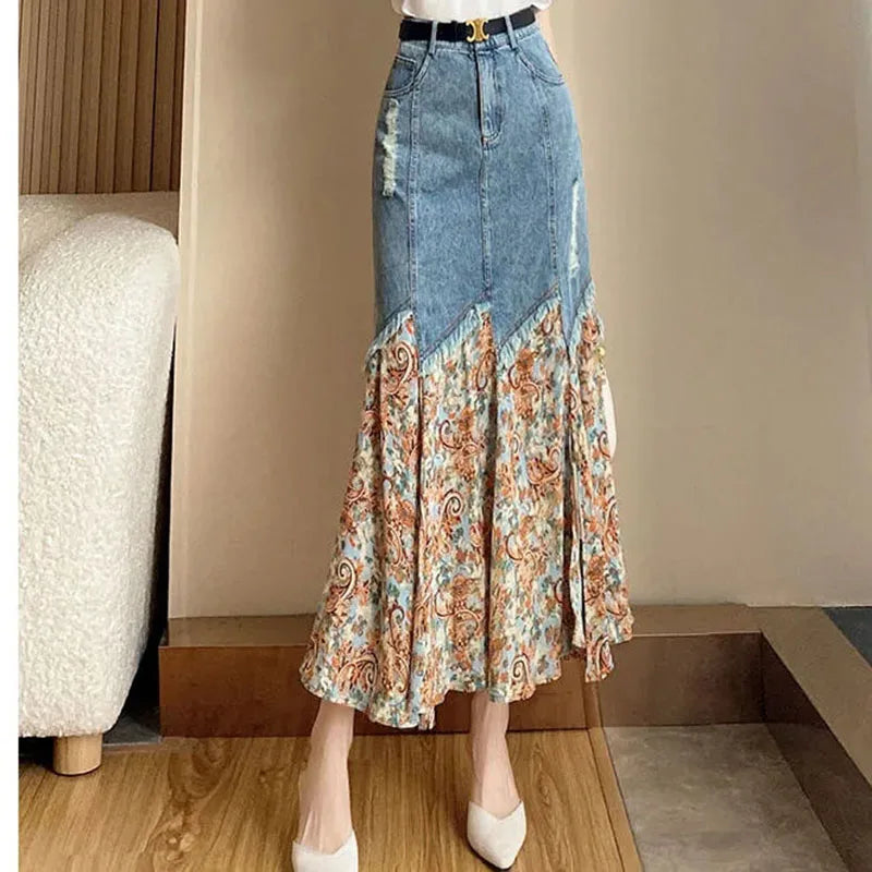 Women’s Loose-Fit Spliced Denim Skirt - Sweet Comfortable and Fashion-Forward Slim Fit Design for Everyday Wear - Midi